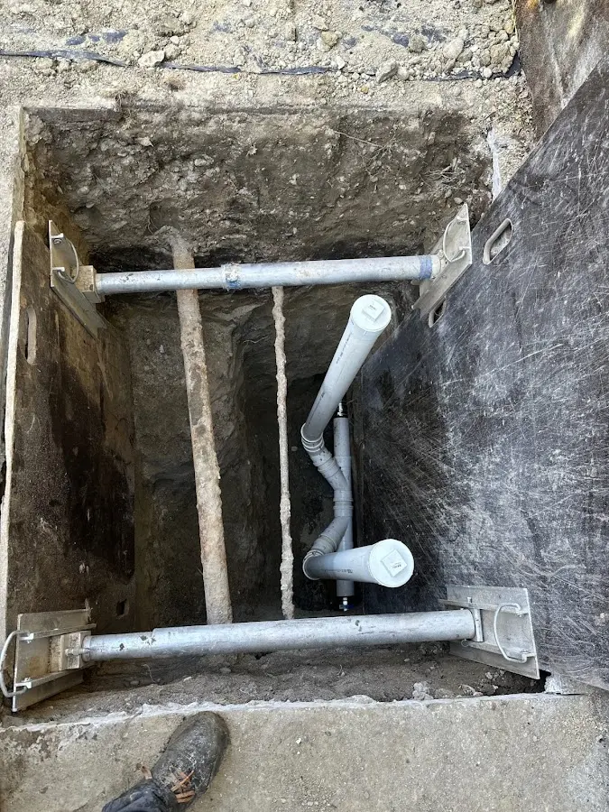 Experienced plumber completing Gas Line Repair work in Blue Ridge